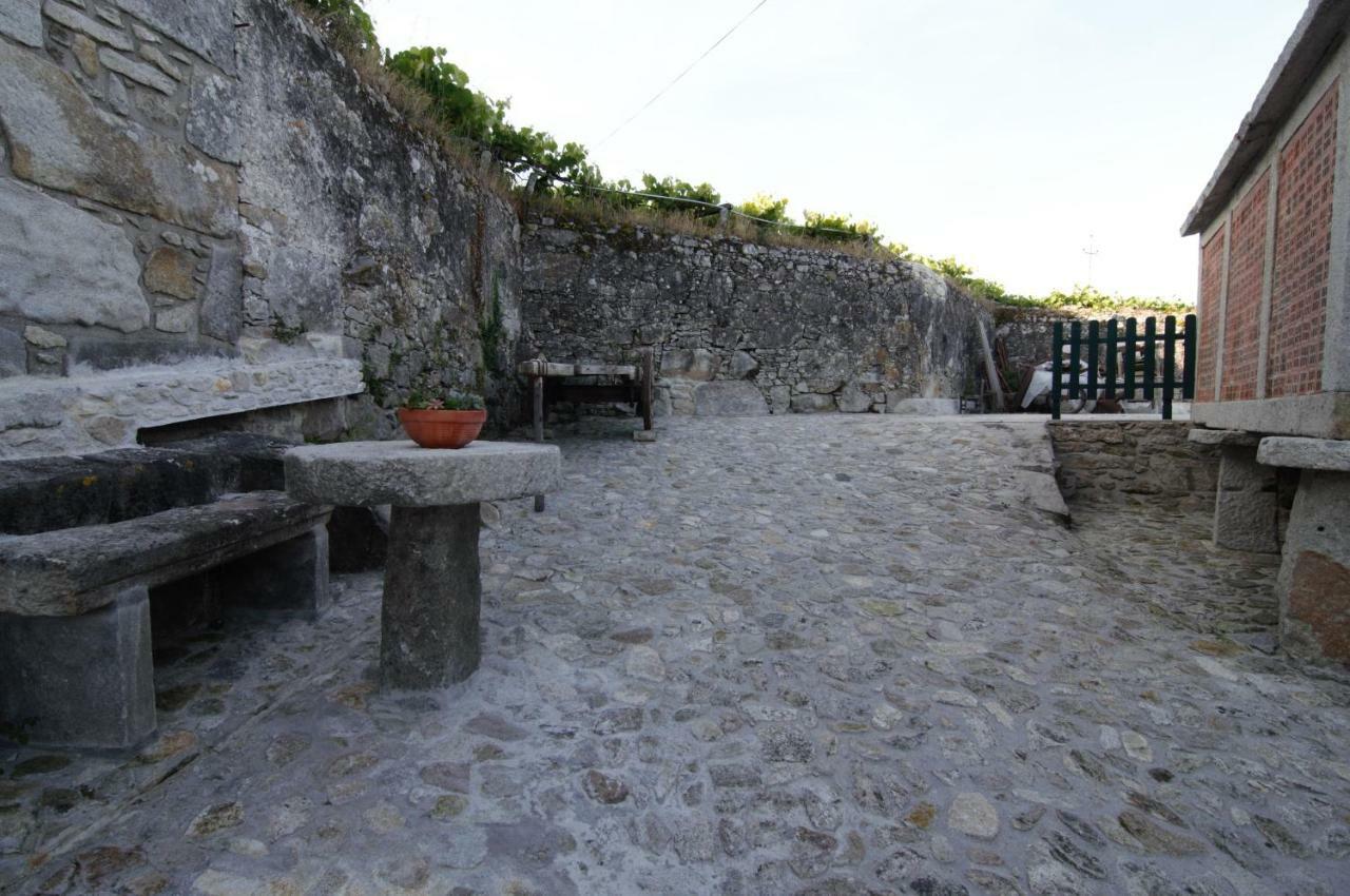 Angelas - Casa Do Coberto วีลาปรายา เด อันโกรา ภายนอก รูปภาพ